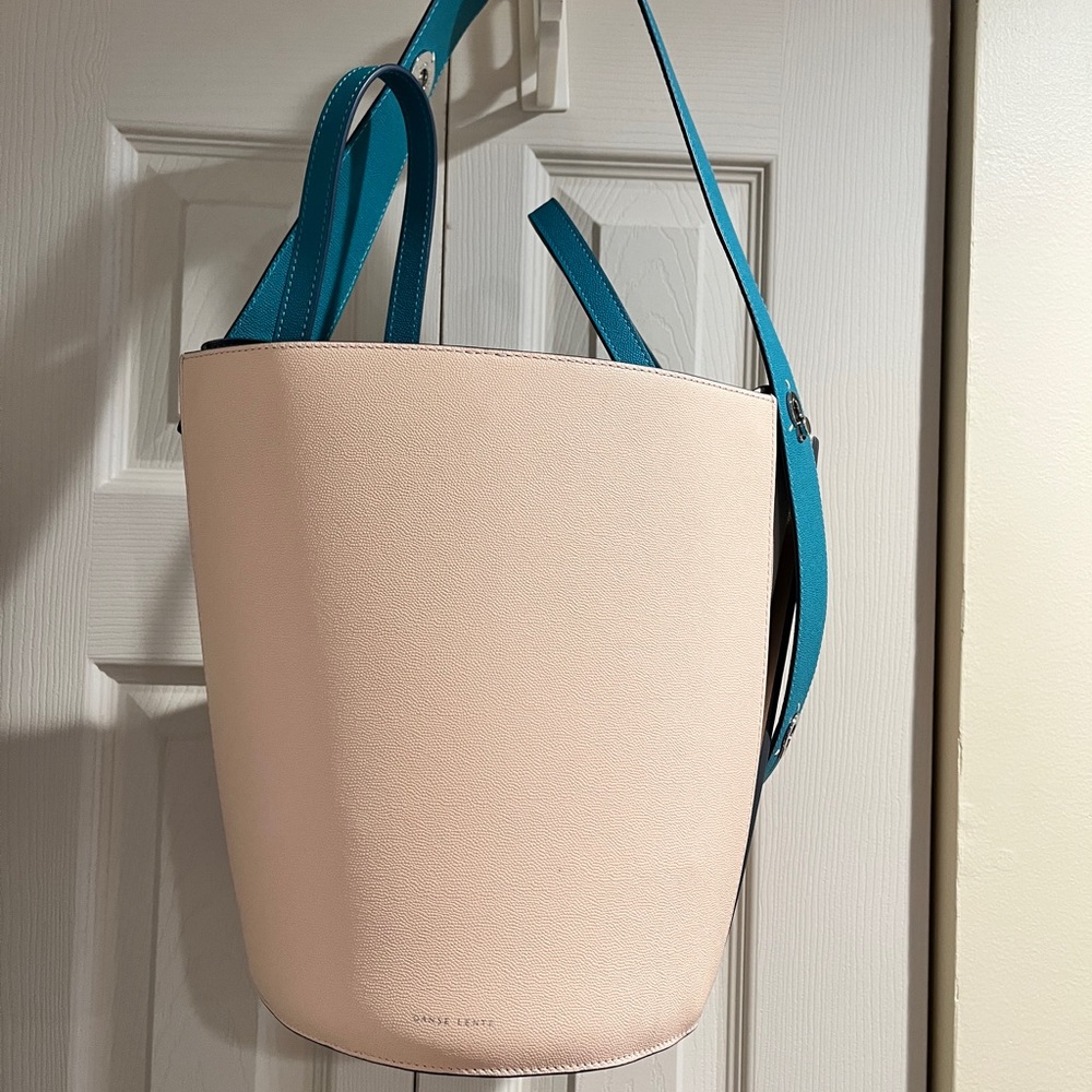 Danse Lente 2 way use leather tote